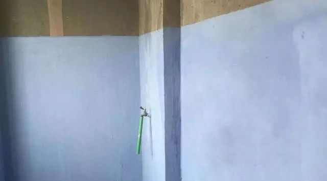 js涂料是聚合物水泥防水涂料_屋顶防水是卷材好还是涂料好_卷材防水 涂料防水