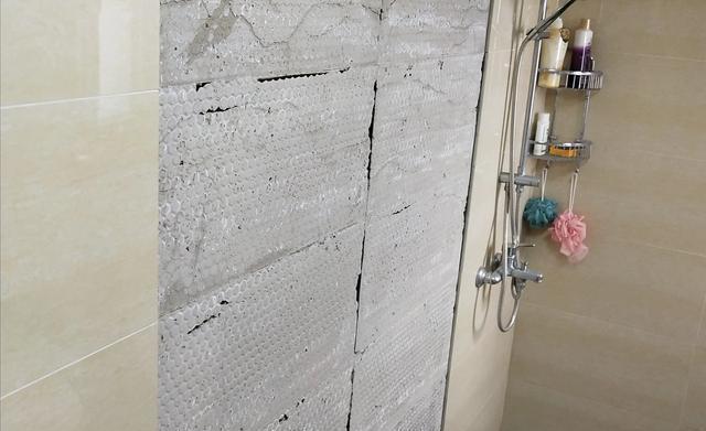 屋顶防水是卷材好还是涂料好_卷材防水 涂料防水_js涂料是聚合物水泥防水涂料